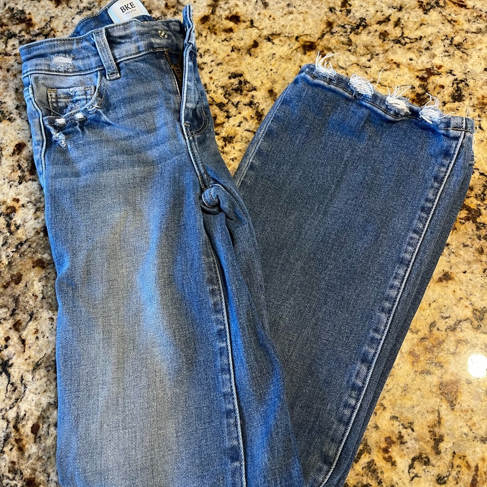 BKE Girls Blue Frayed Hem Cropped Jeans